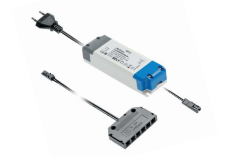 КОМПЛЕКТ - БЛОК ПИТАНИЯ 54W С ПРОВОДАМИ И ДИСТРИБЬЮТОРОМ 6хMINI AMP, 12 V DC / 54W